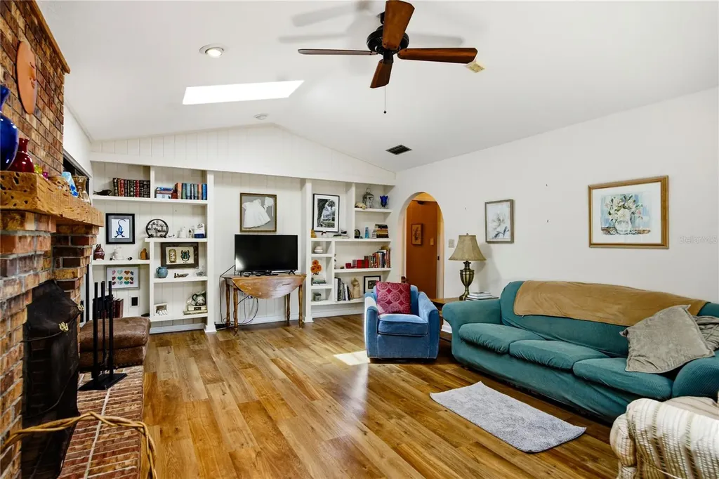 5725 NW 63rd Court Gainesville FL 32653