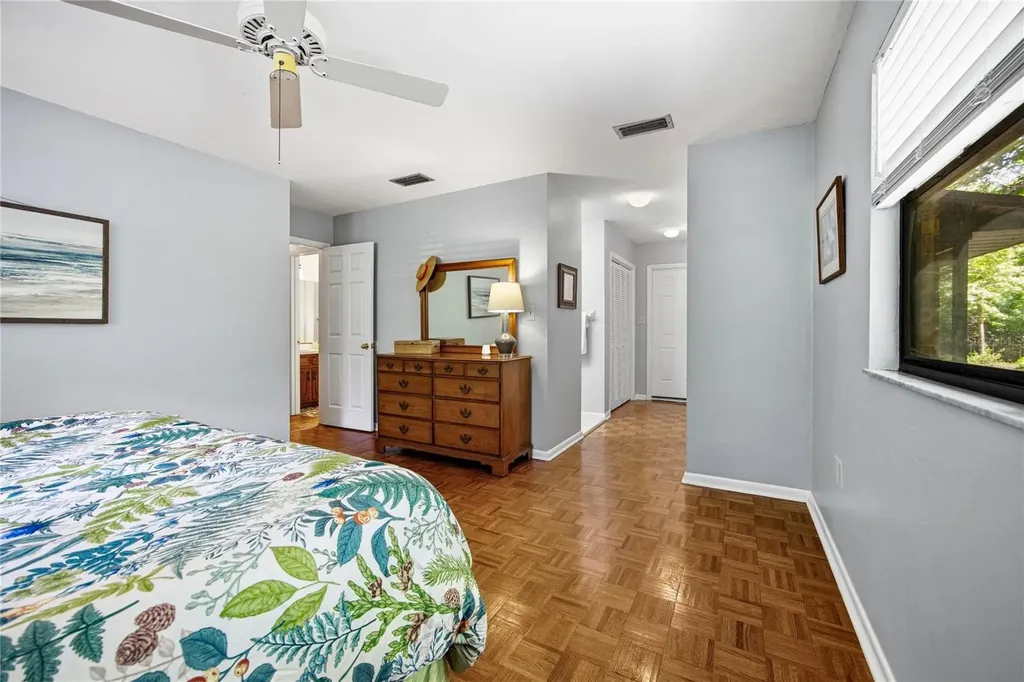 5725 NW 63rd Court Gainesville FL 32653