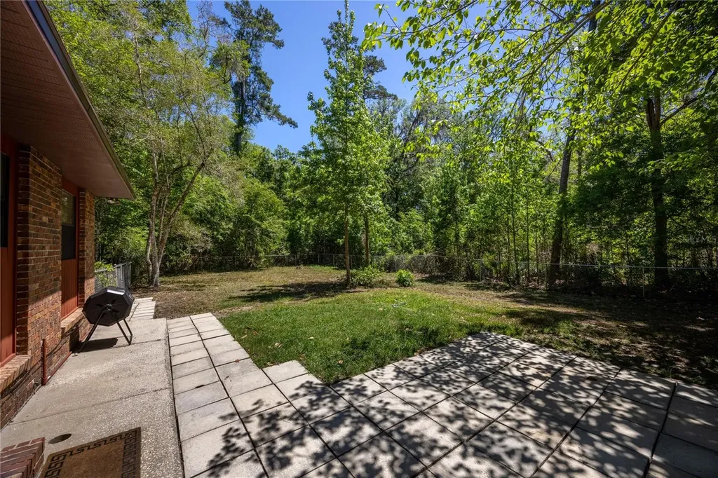 5725 NW 63rd Court Gainesville FL 32653