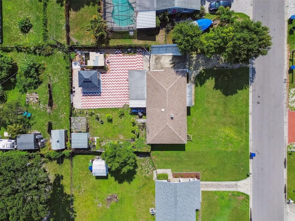 4005 W Tyson Avenue Tampa FL 33611