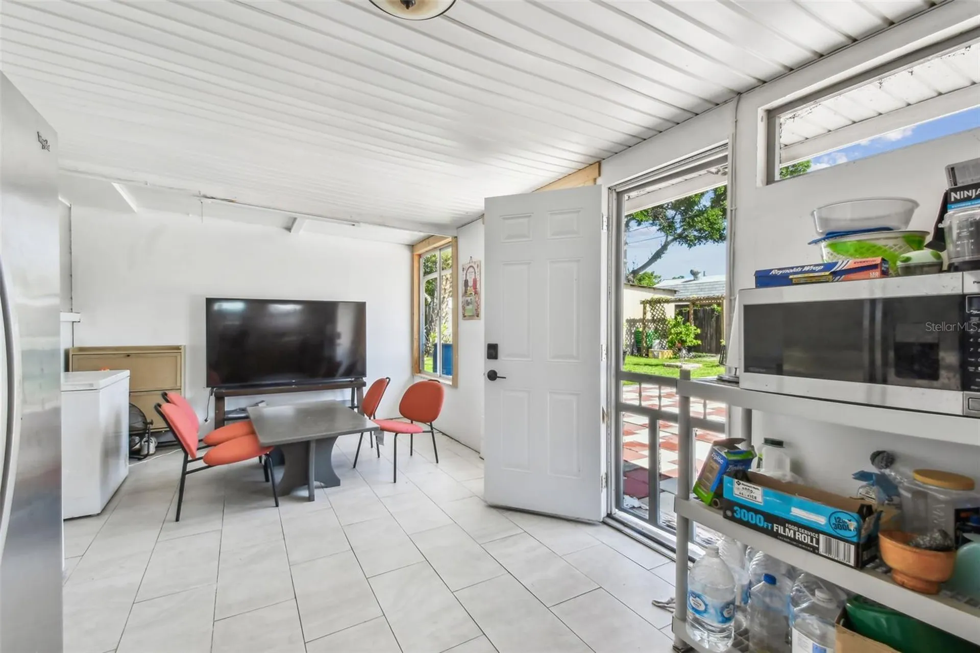 4005 W Tyson Avenue Tampa FL 33611