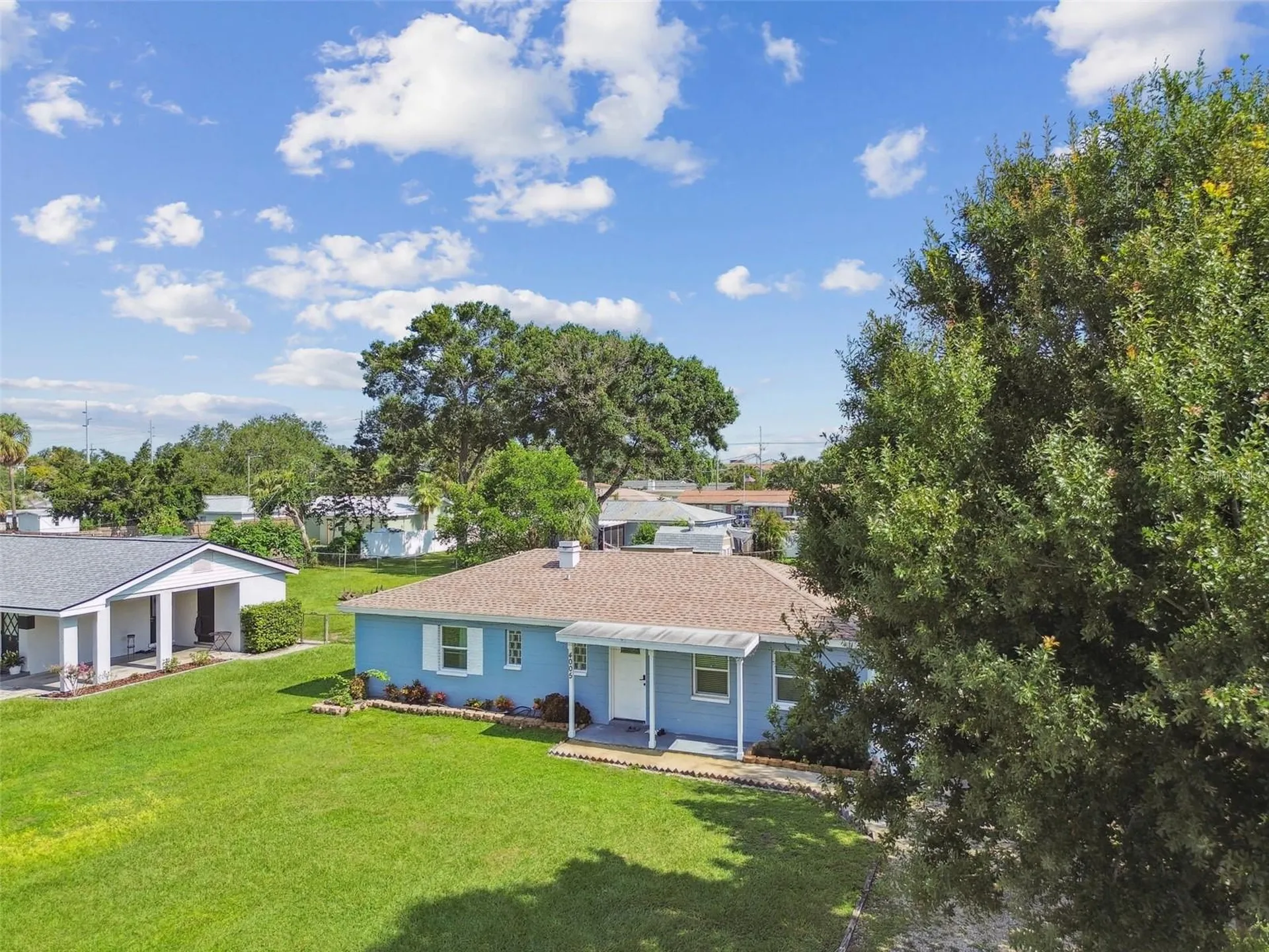 4005 W Tyson Avenue Tampa FL 33611