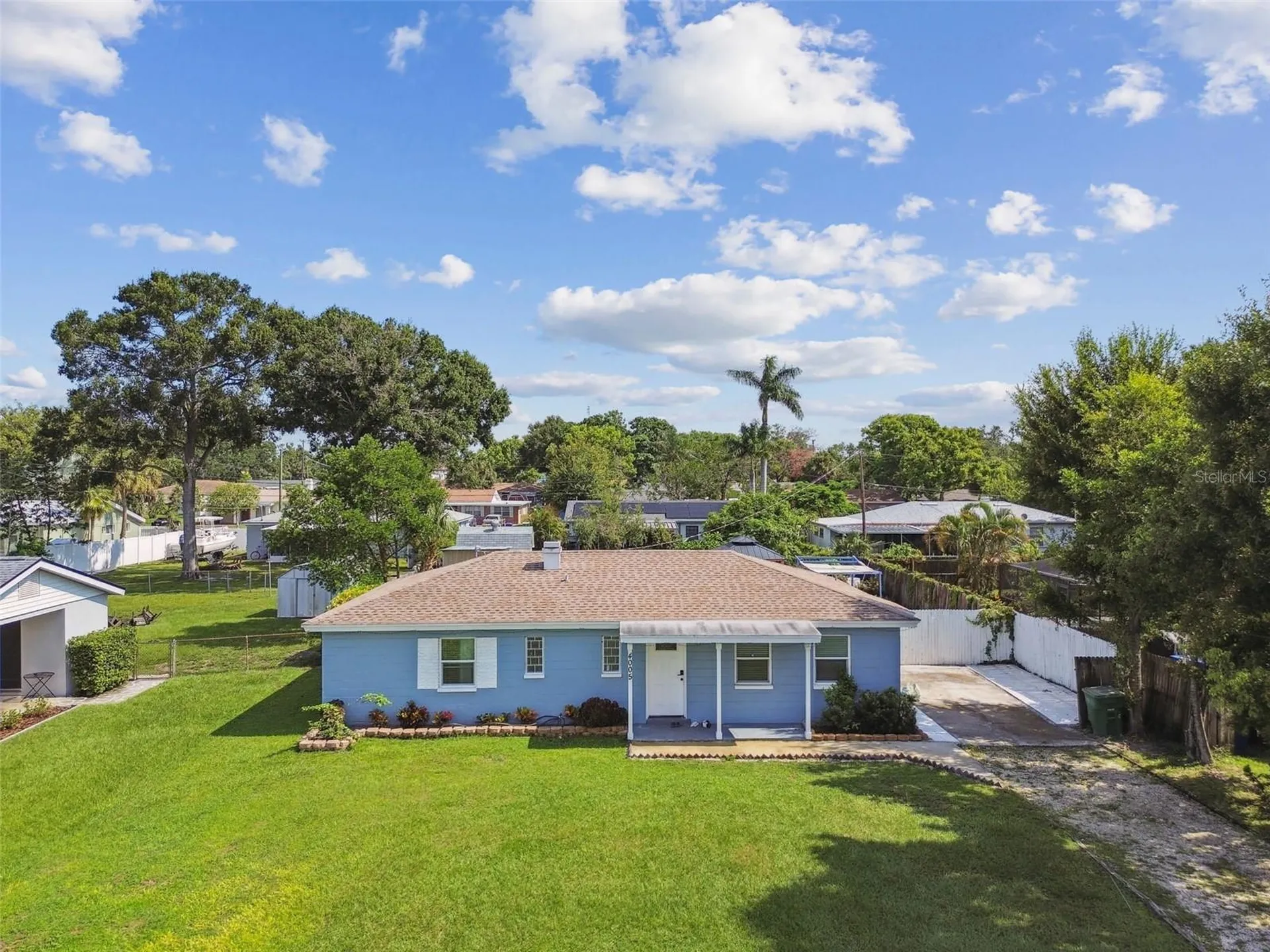 4005 W Tyson Avenue Tampa FL 33611