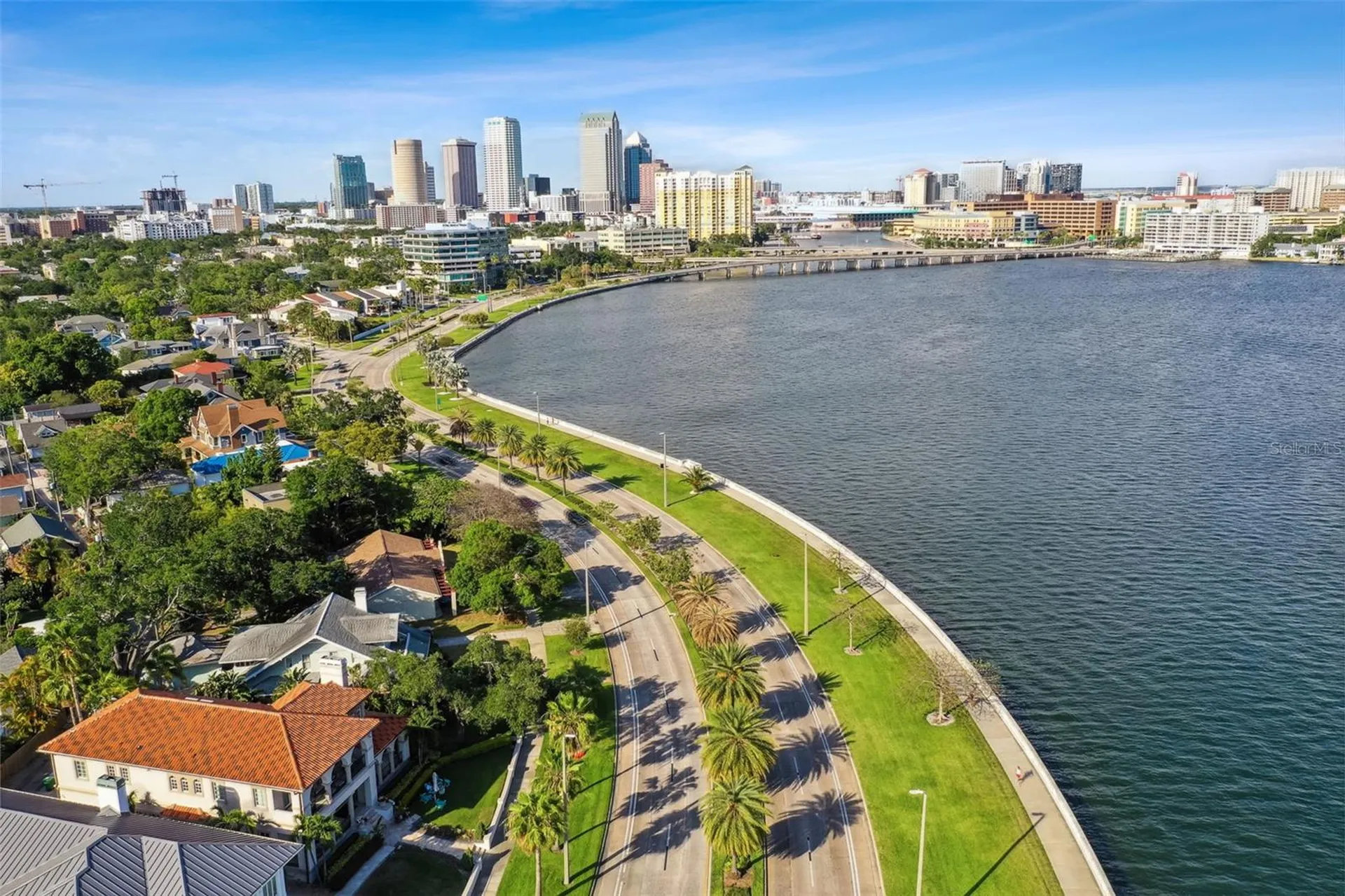4005 W Tyson Avenue Tampa FL 33611