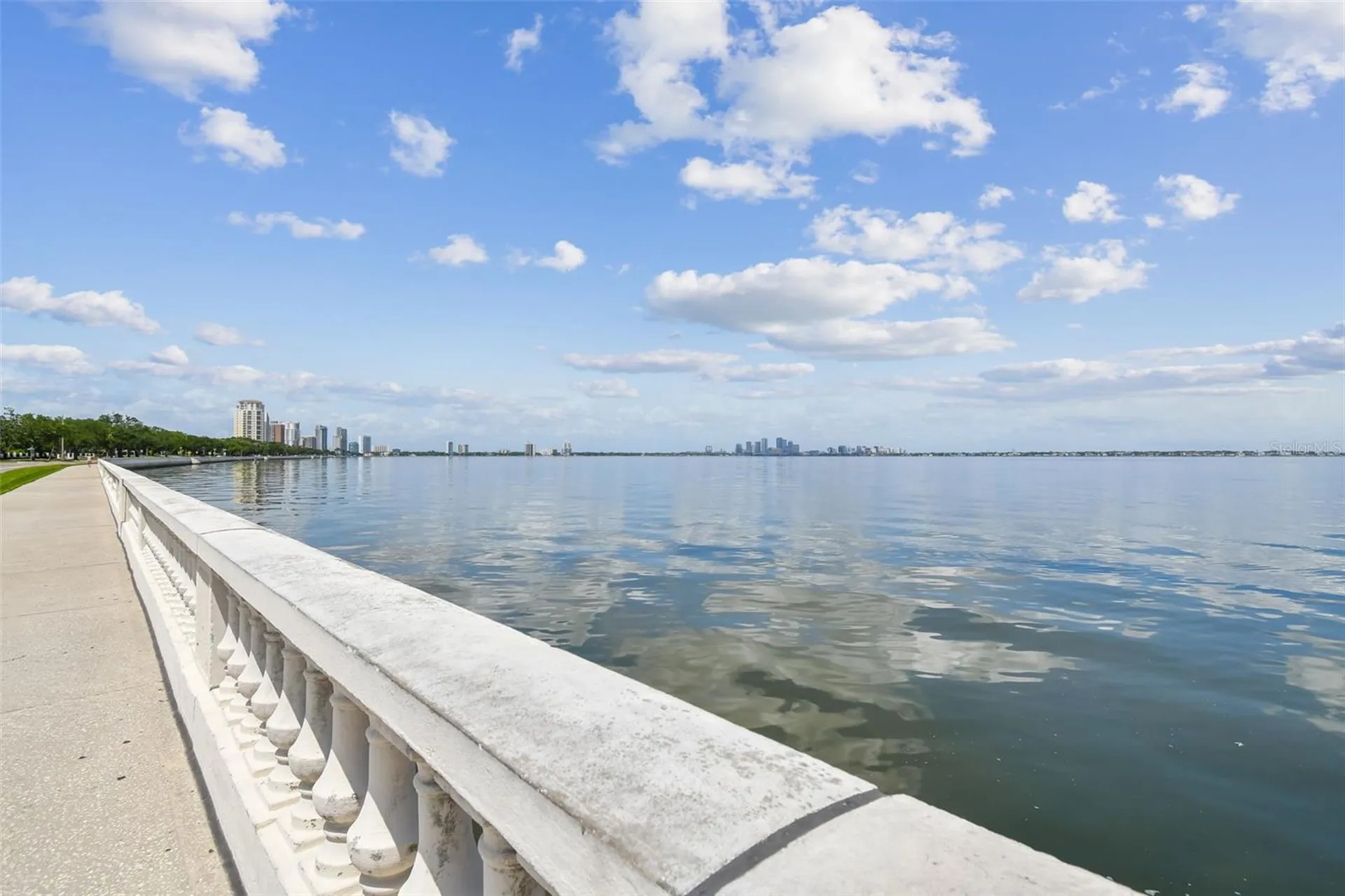 4005 W Tyson Avenue Tampa FL 33611