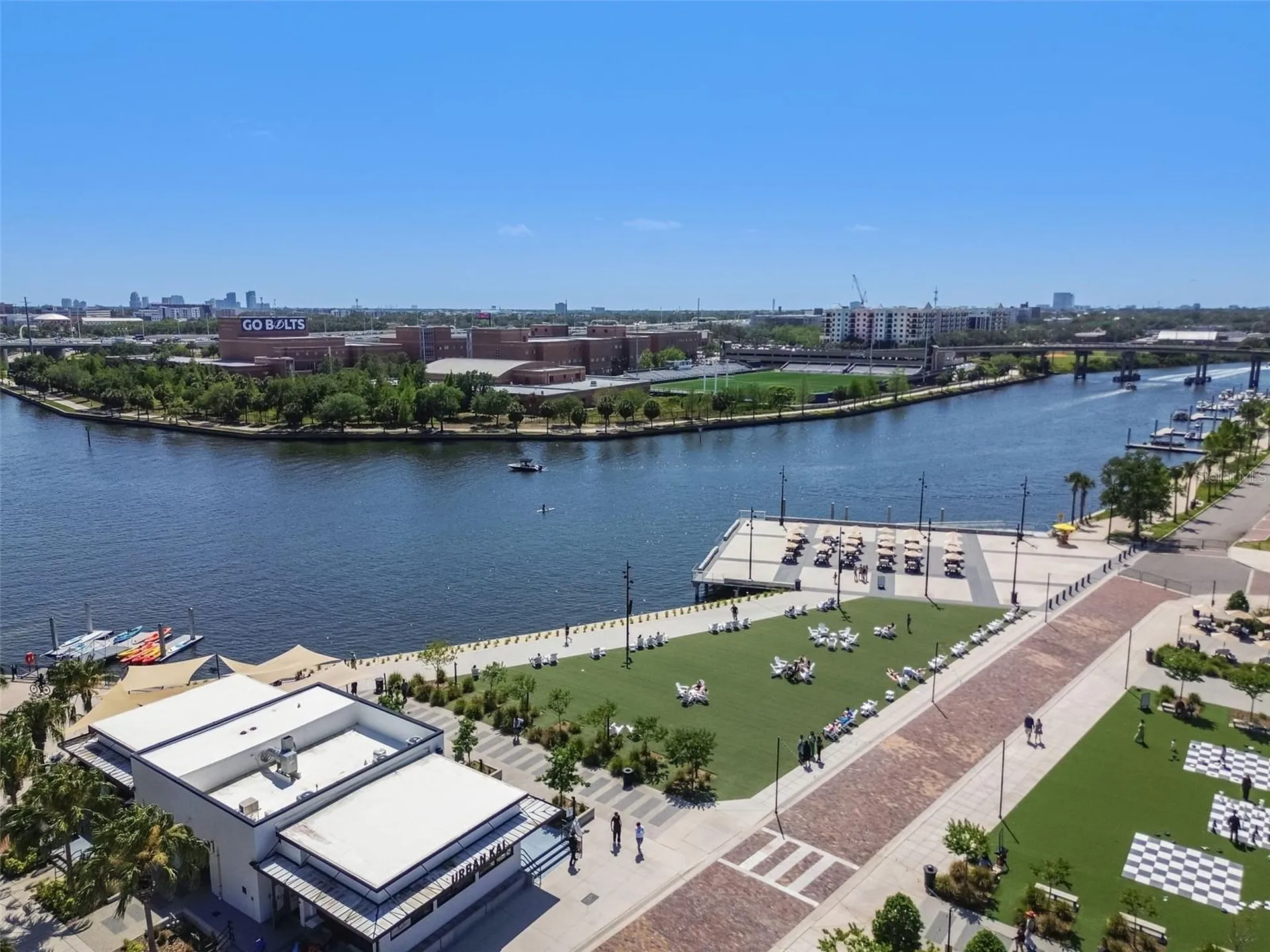 4005 W Tyson Avenue Tampa FL 33611