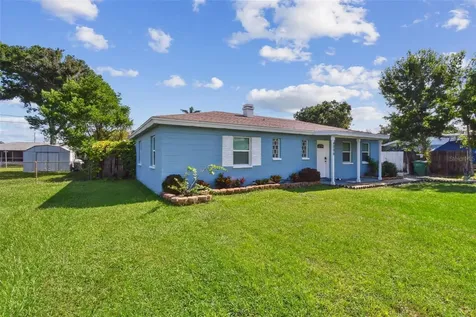 4005 W Tyson Avenue Tampa FL 33611