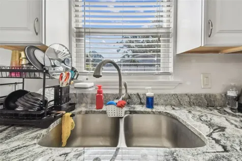 4005 W Tyson Avenue Tampa FL 33611