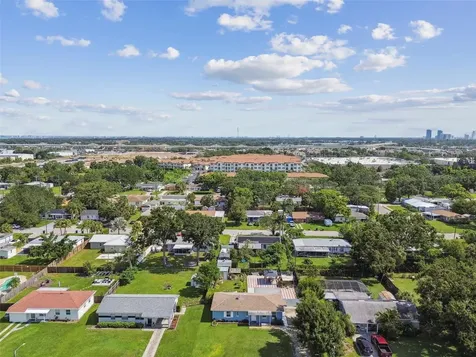 4005 W Tyson Avenue Tampa FL 33611