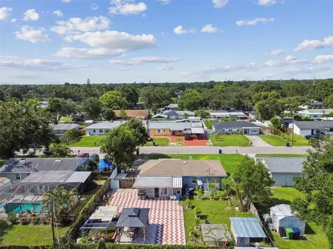 4005 W Tyson Avenue Tampa FL 33611