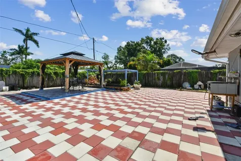 4005 W Tyson Avenue Tampa FL 33611