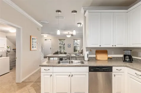 4947 SW 91st Way Gainesville FL 32608
