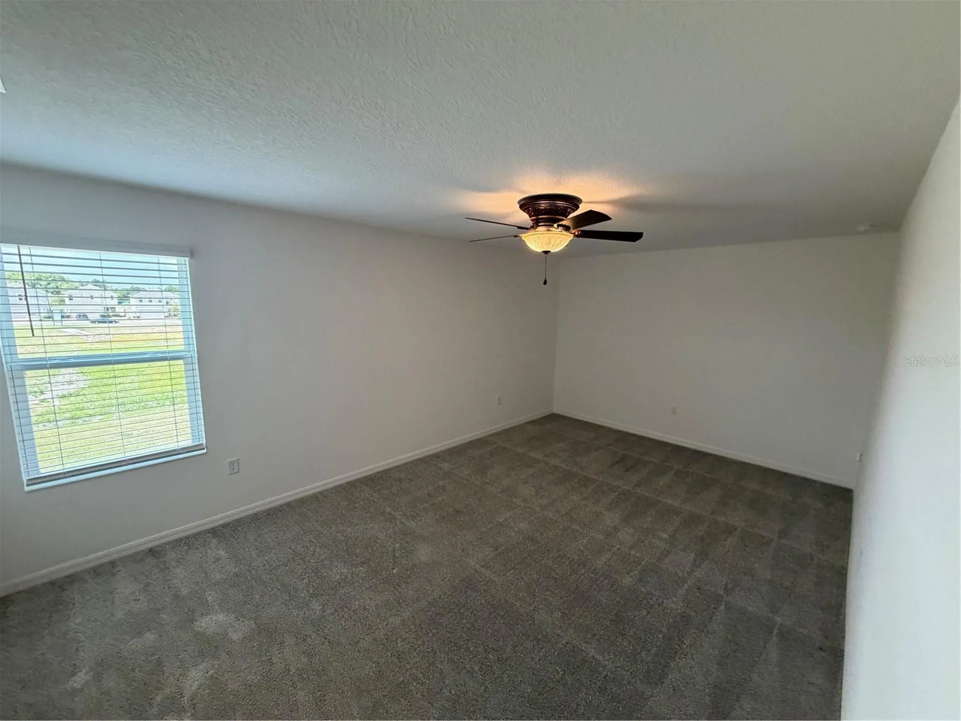 406 North Boulevard E Davenport FL 33837