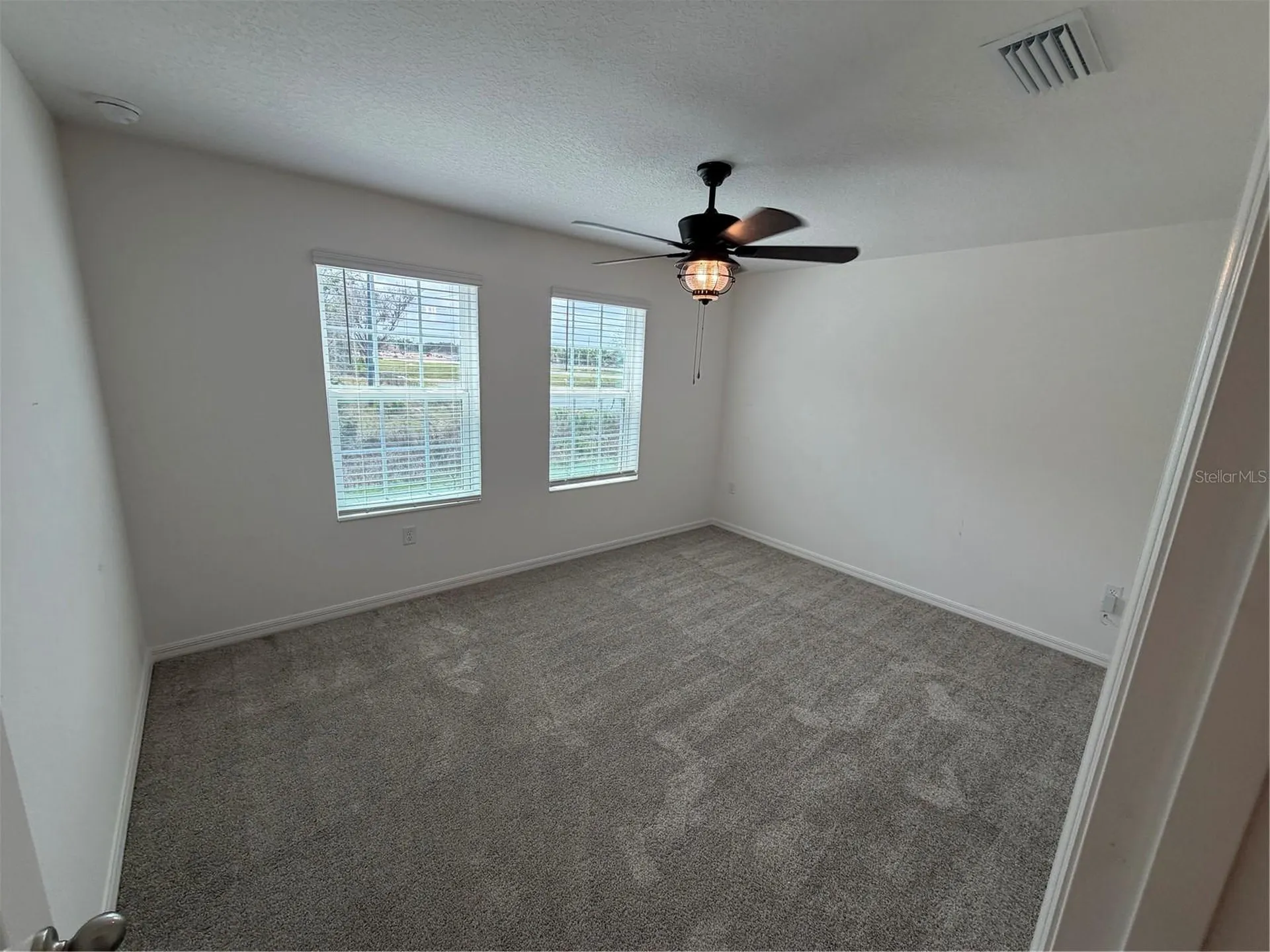 406 North Boulevard E Davenport FL 33837