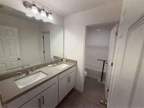406 North Boulevard E Davenport FL 33837