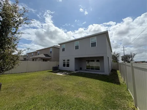 406 North Boulevard E Davenport FL 33837