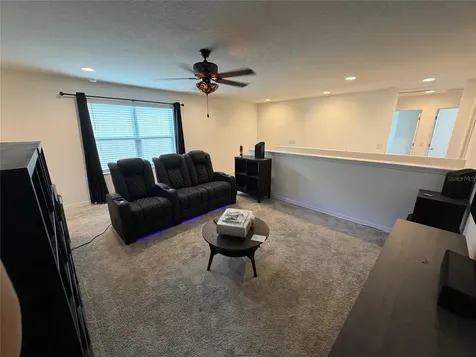 406 North Boulevard E Davenport FL 33837