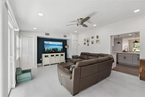 103 Spanish Oak Lane Apopka FL 32703