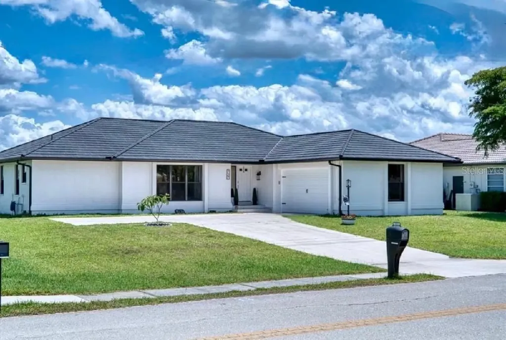 727 Monaco Drive Punta Gorda FL 33950