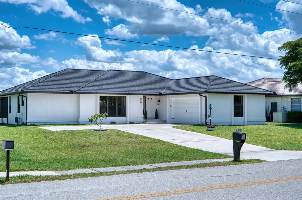 727 Monaco Drive Punta Gorda FL 33950