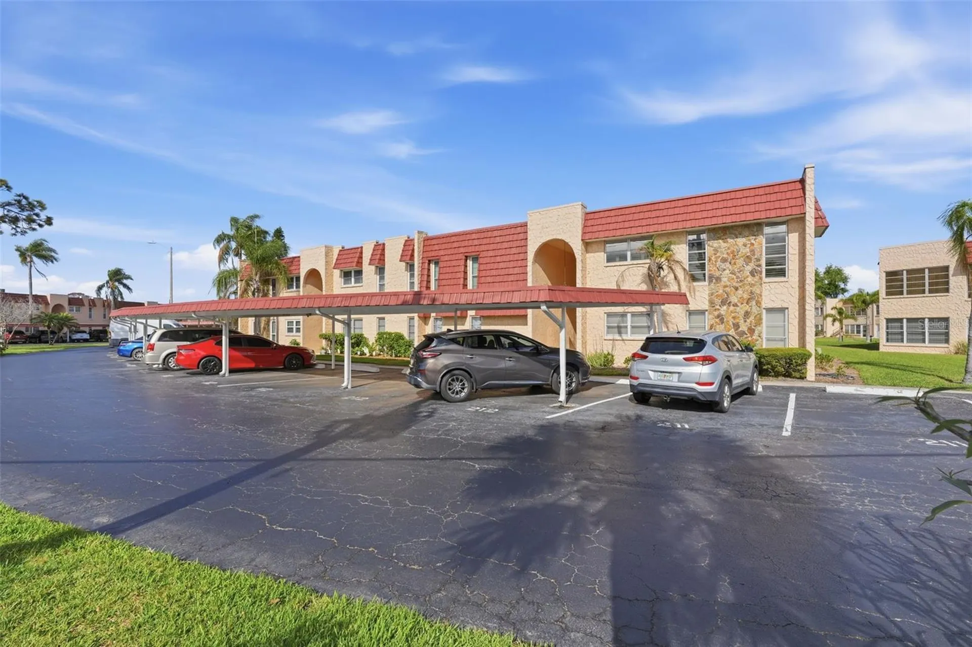 212 Cedarwood Circle Seminole FL 33777