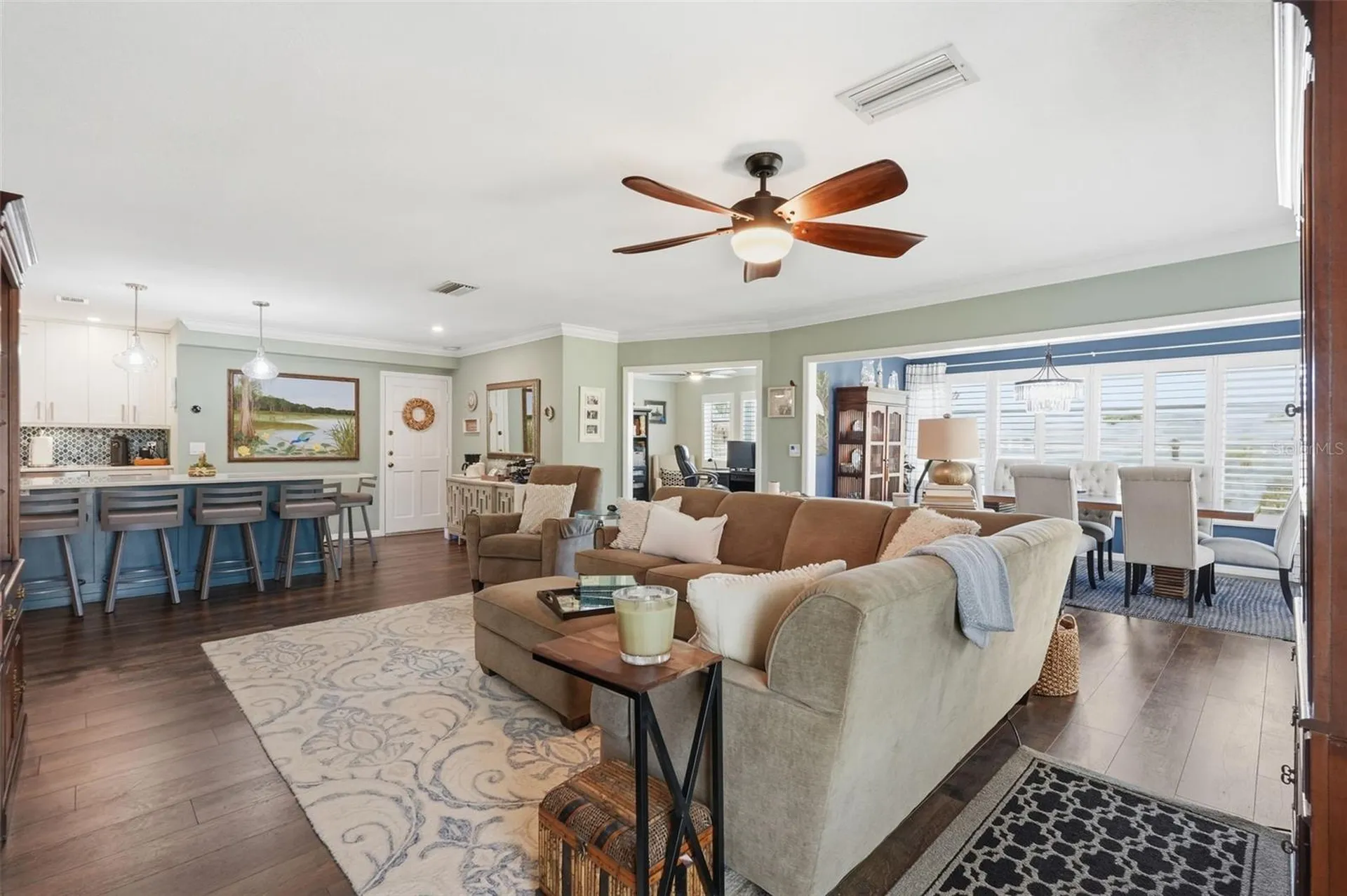 212 Cedarwood Circle Seminole FL 33777