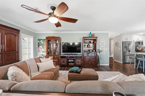 212 Cedarwood Circle Seminole FL 33777