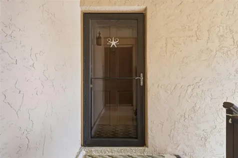 212 Cedarwood Circle Seminole FL 33777
