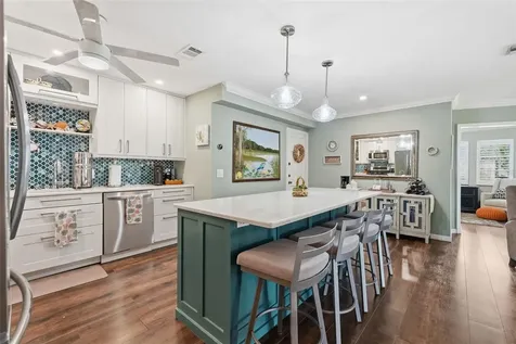 212 Cedarwood Circle Seminole FL 33777