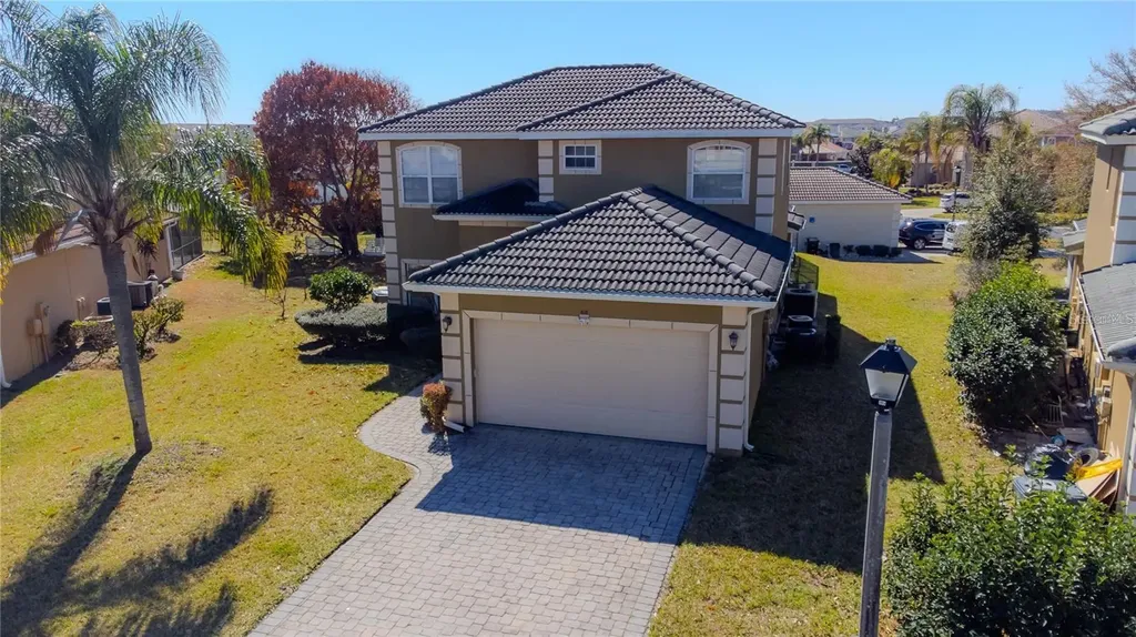 416 Vista Loop Davenport FL 33897