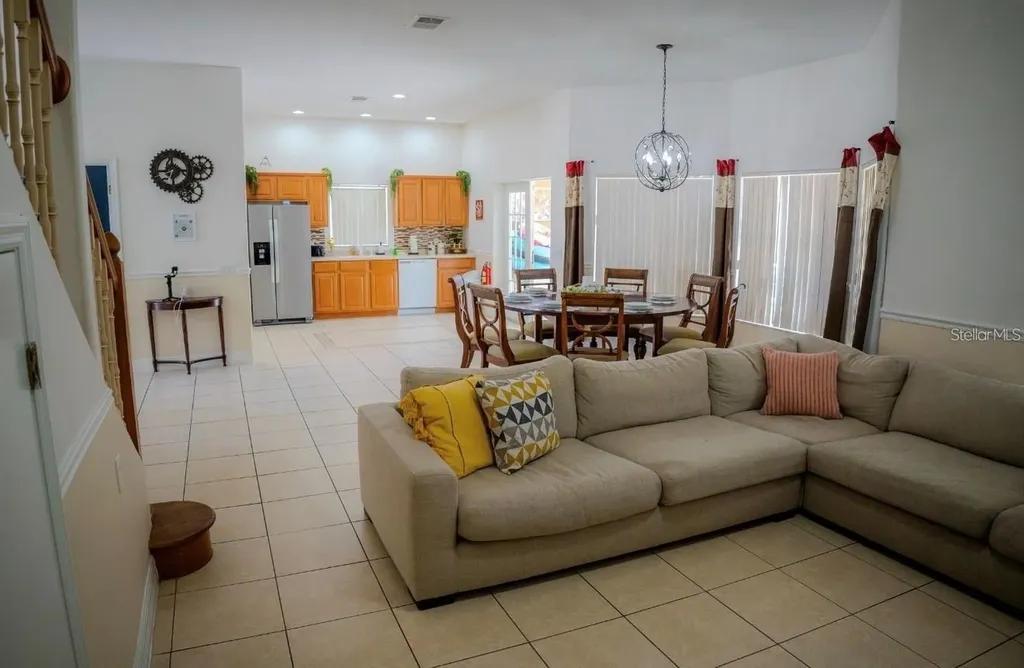 416 Vista Loop Davenport FL 33897