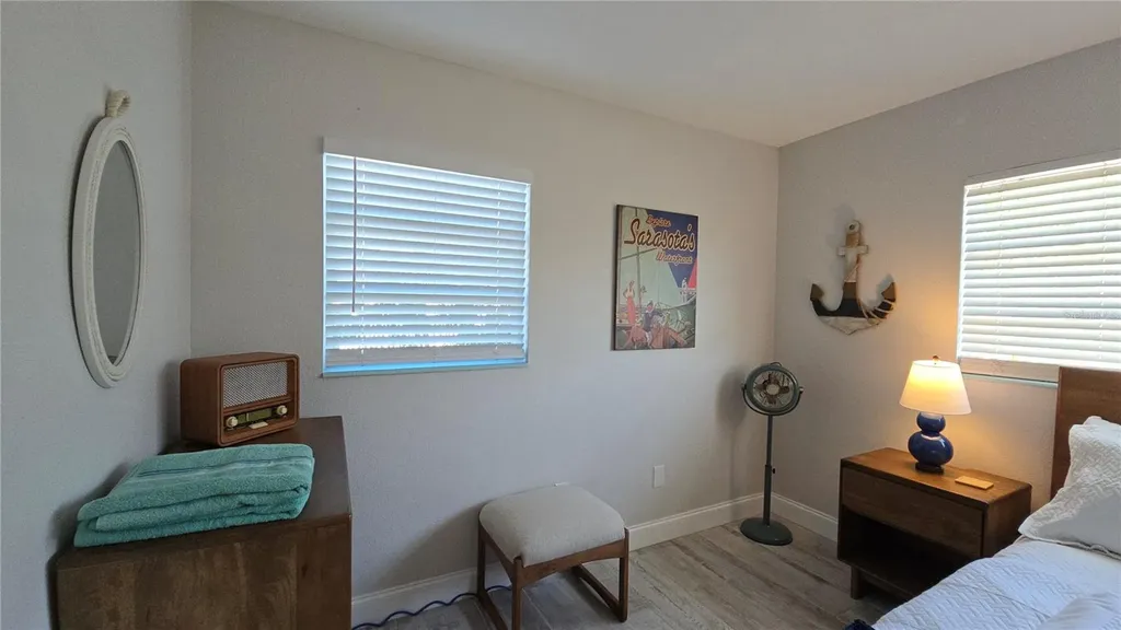 2107 Pine Terrace Sarasota FL 34231