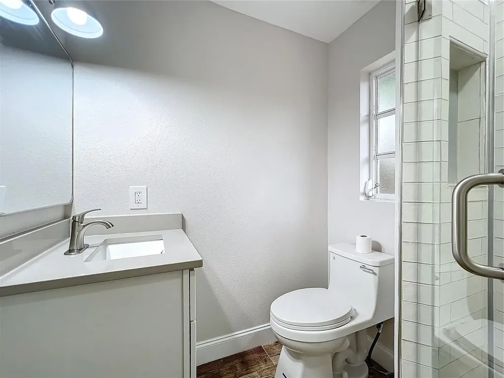 2107 Pine Terrace Sarasota FL 34231