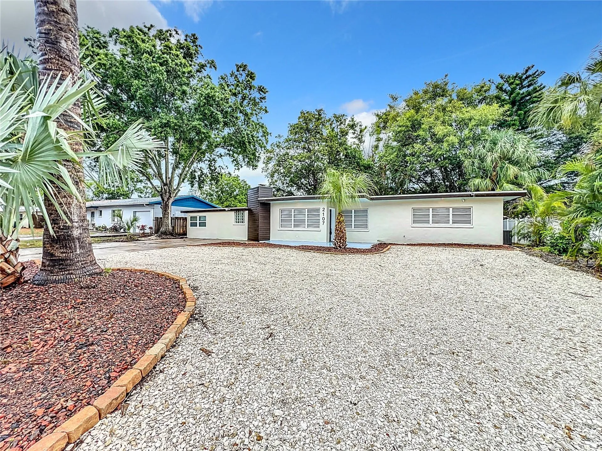 2107 Pine Terrace Sarasota FL 34231