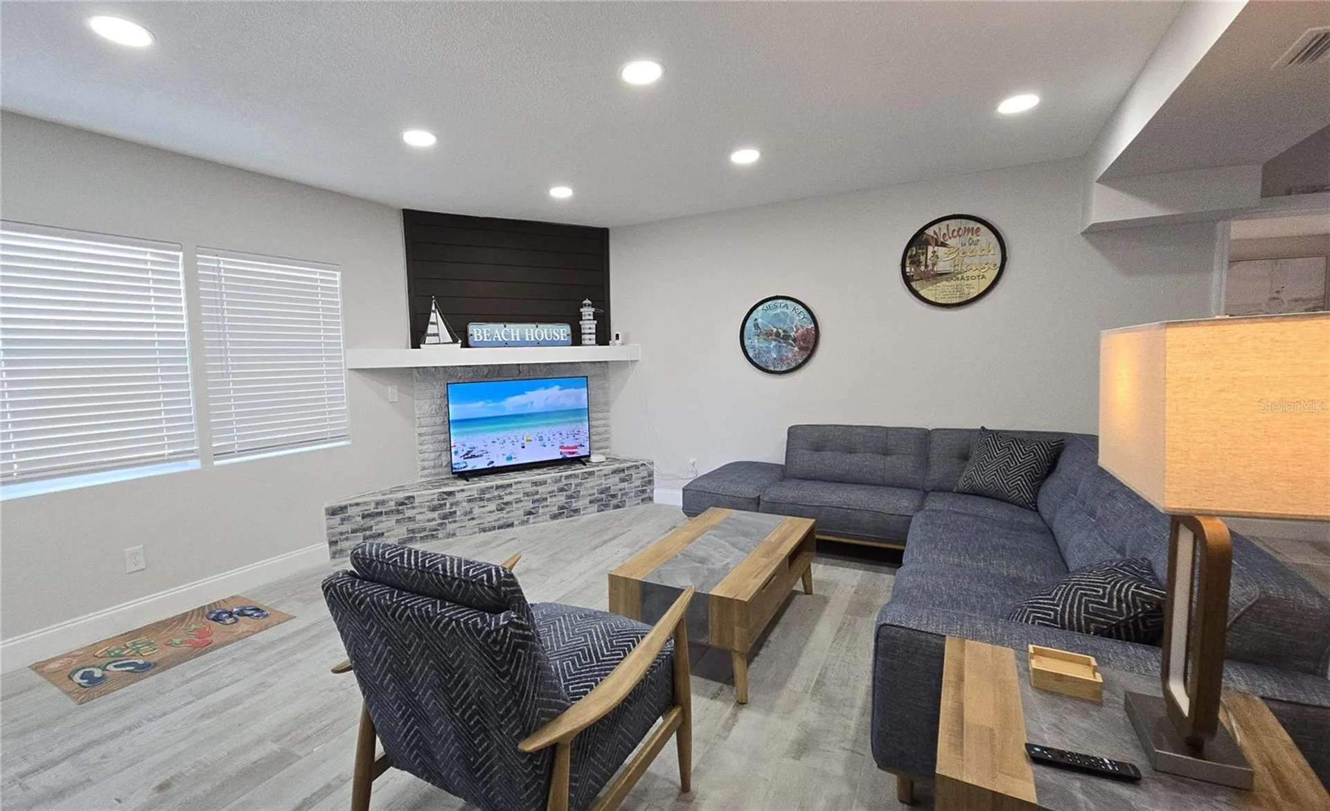 2107 Pine Terrace Sarasota FL 34231