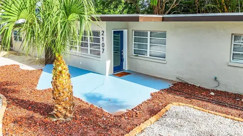 2107 Pine Terrace Sarasota FL 34231