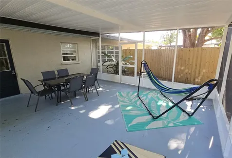 2107 Pine Terrace Sarasota FL 34231