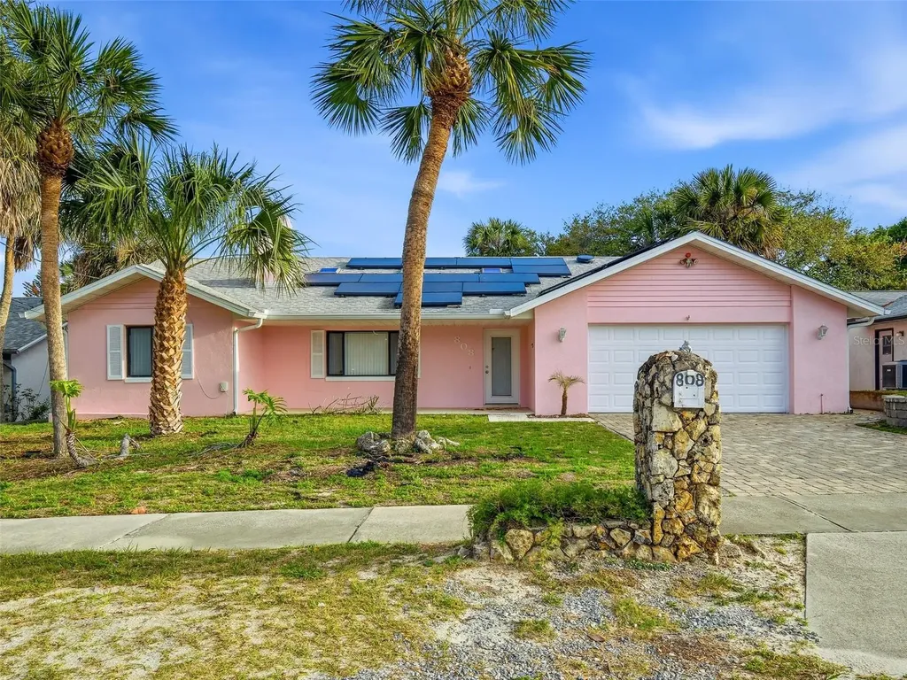 808 E 1st Avenue New Smyrna Beach FL 32169