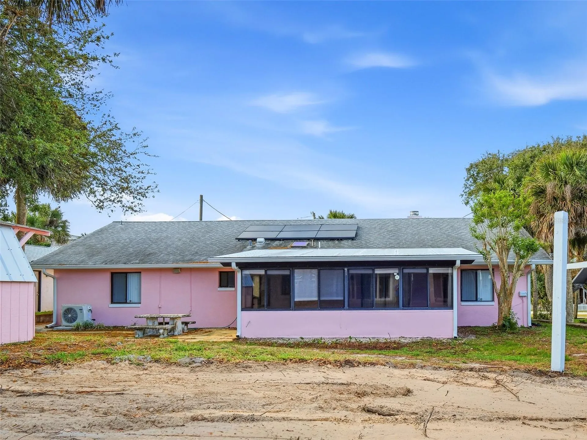 808 E 1st Avenue New Smyrna Beach FL 32169