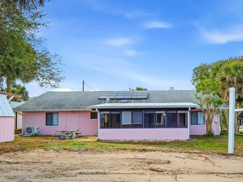 808 E 1st Avenue New Smyrna Beach FL 32169