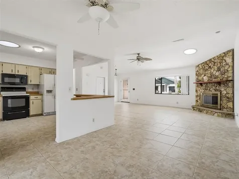 808 E 1st Avenue New Smyrna Beach FL 32169