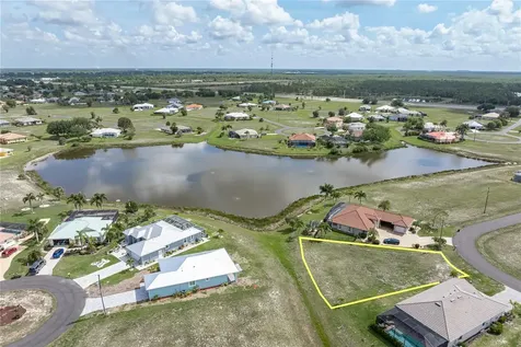 17528 Vellum Circle Punta Gorda FL 33955