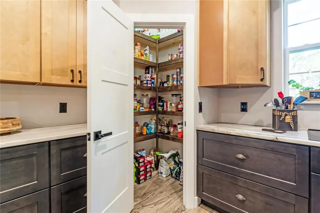 805 Bay Tree Circle Deland FL 32724