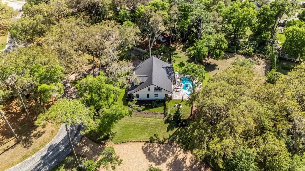 805 Bay Tree Circle Deland FL 32724