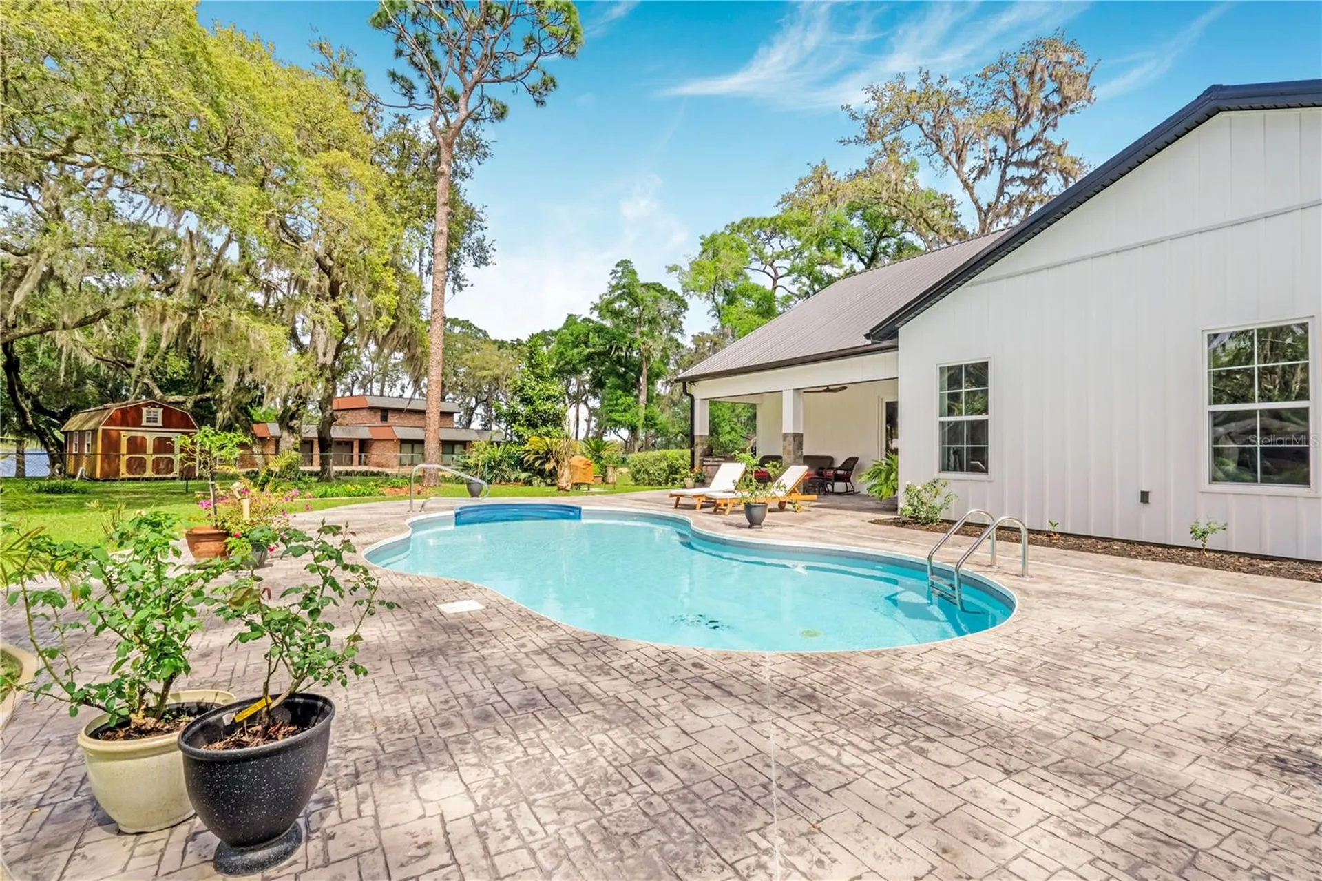 805 Bay Tree Circle Deland FL 32724