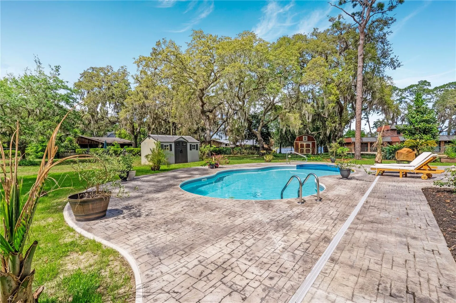 805 Bay Tree Circle Deland FL 32724