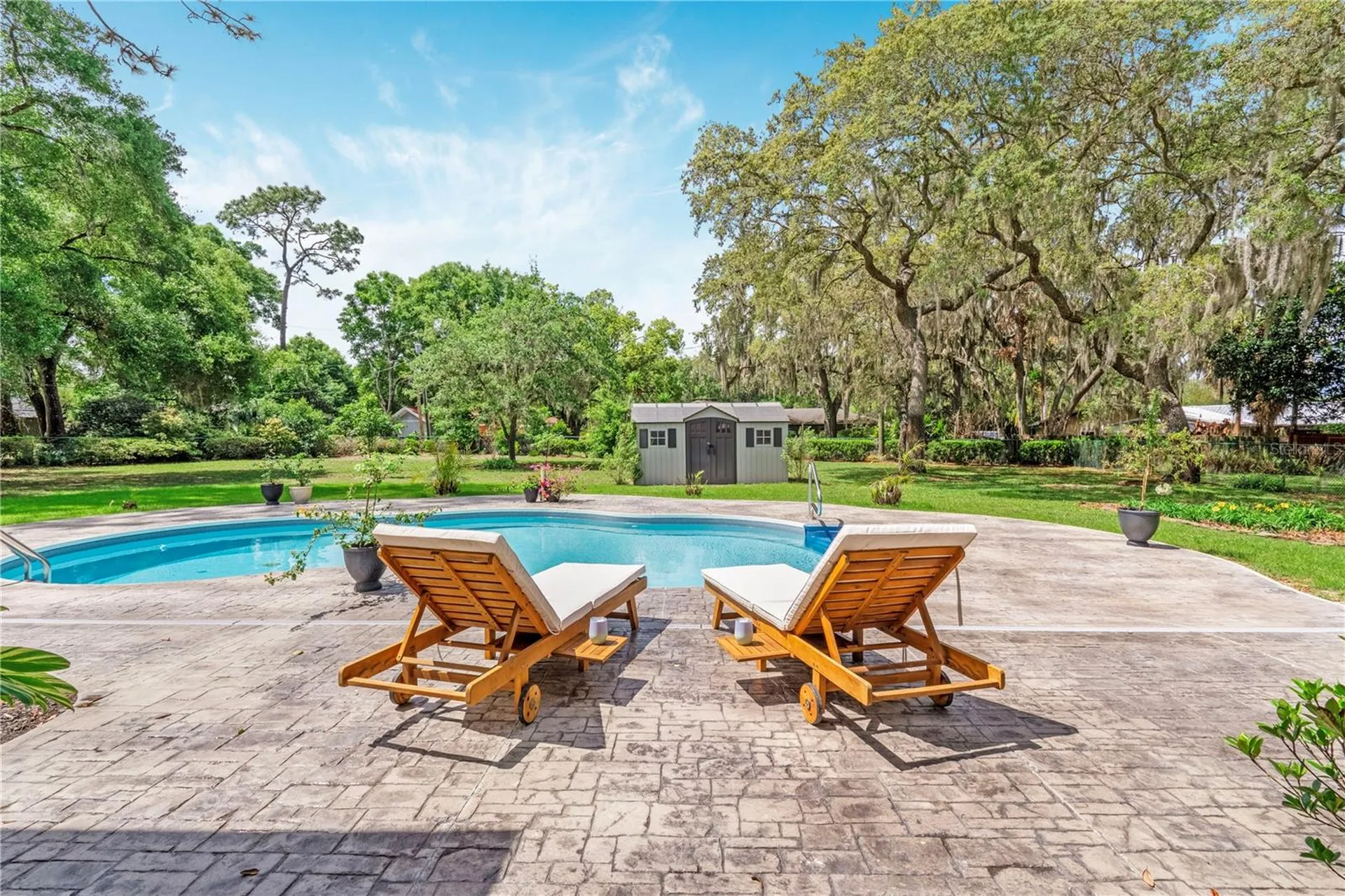 805 Bay Tree Circle Deland FL 32724