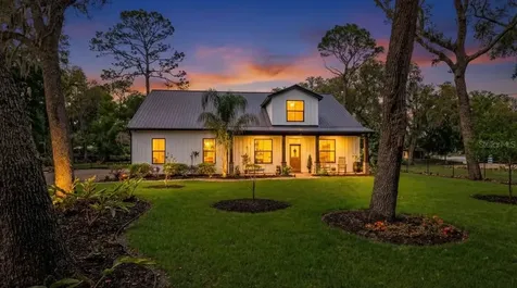 805 Bay Tree Circle Deland FL 32724