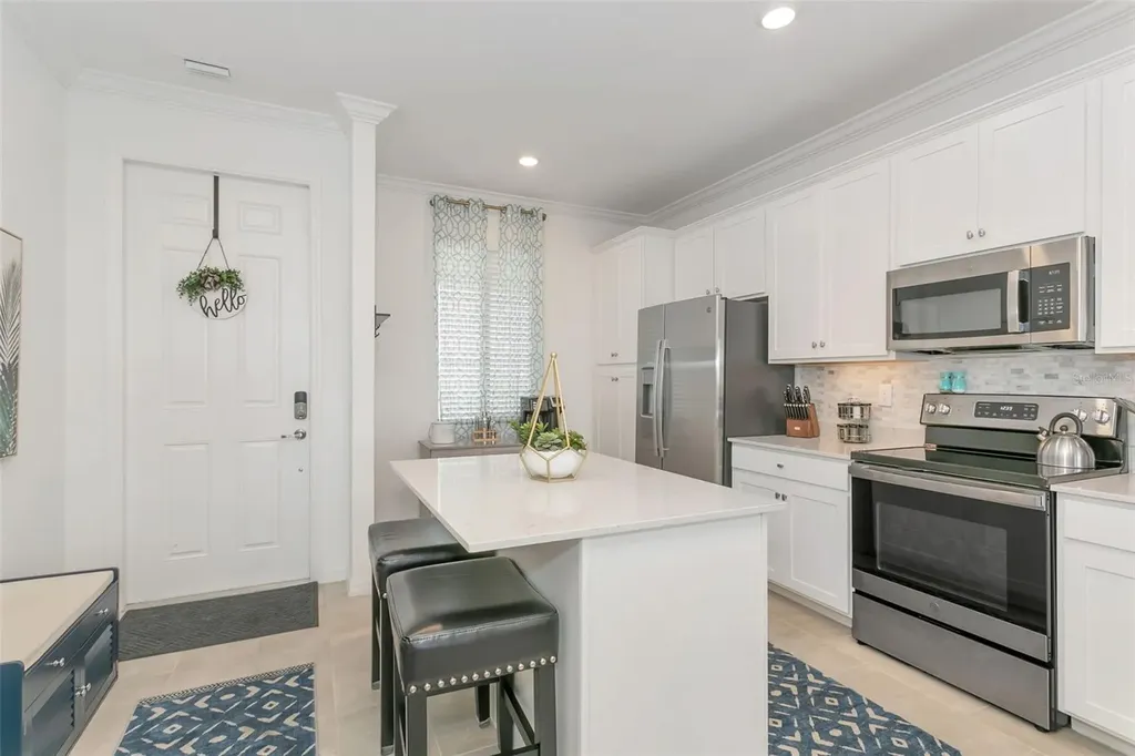 18028 Gawthrop Drive Bradenton FL 34211