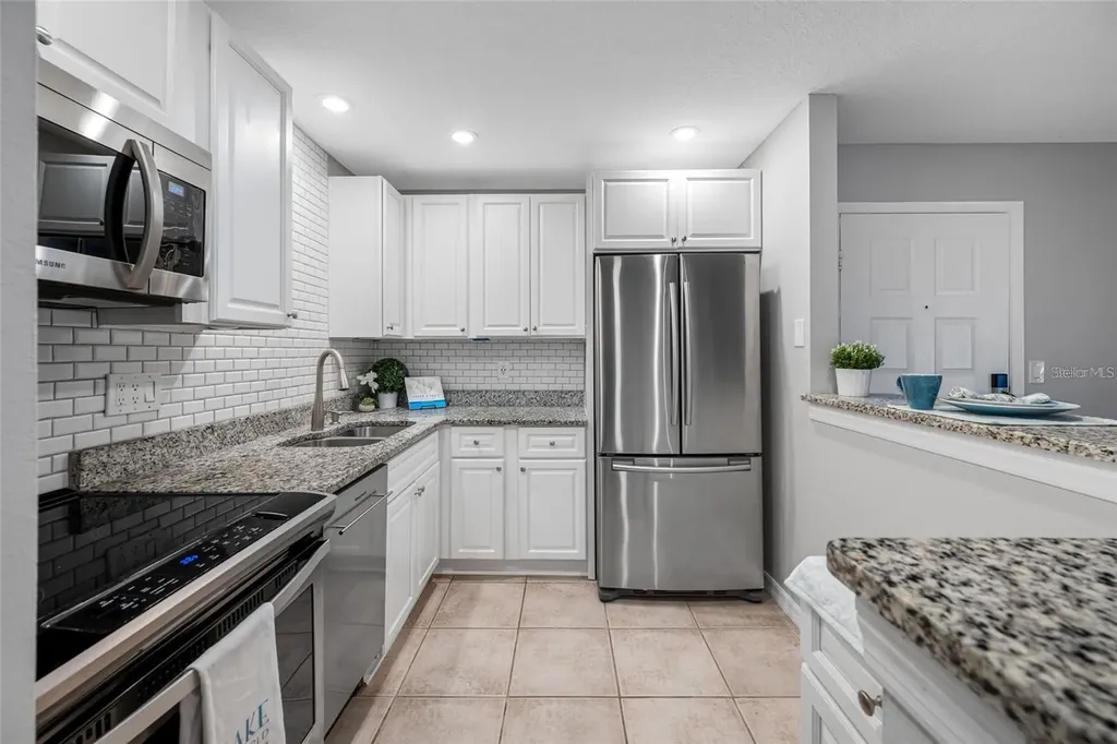 3295 Fox Chase Palm Harbor FL 34683
